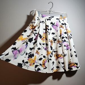 Medium So Cool Floral Butterfly Print Circle Skirt Women’s Off White Multicolor